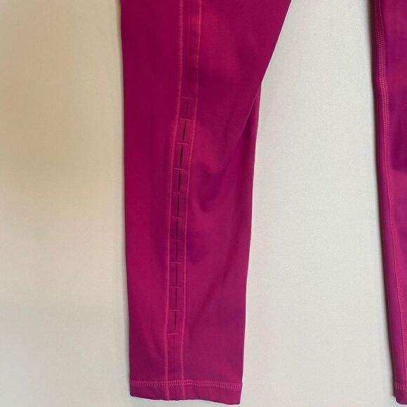 Zyia Active Fuchsia Brilliant High Rise 7/8 24” - Picture 6 of 9